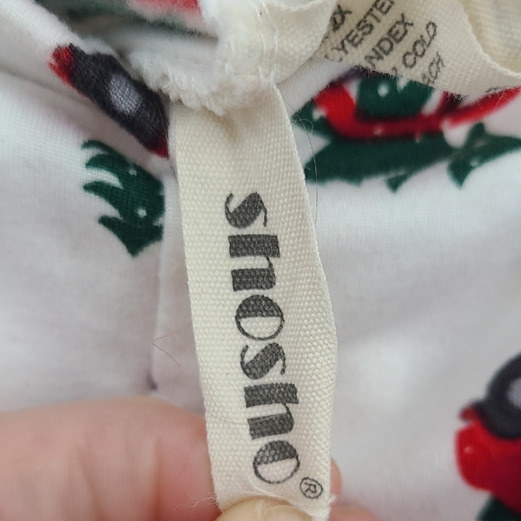 White Leggings with Red Car and Tree Print - Picture 2 of 4